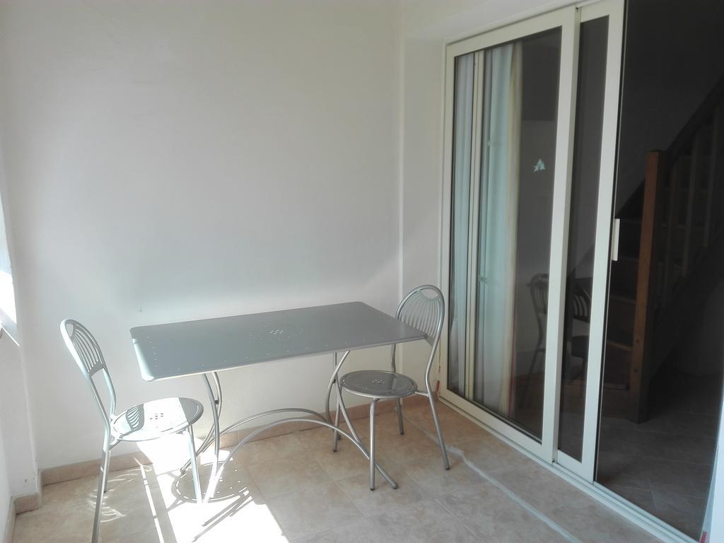 Les Jardins De La Mer Marine De Bravone - 2 Chambres A Lit Plus Sofa Avec Piscine A Cote Mer Linguizzetta Bagian luar foto